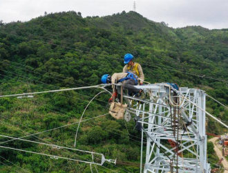 國網福州供電公司：攻堅重點工程 保障用電高峰