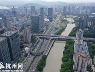 8月10日起半小時內停車免費！濟南優化機動車停車收費政策